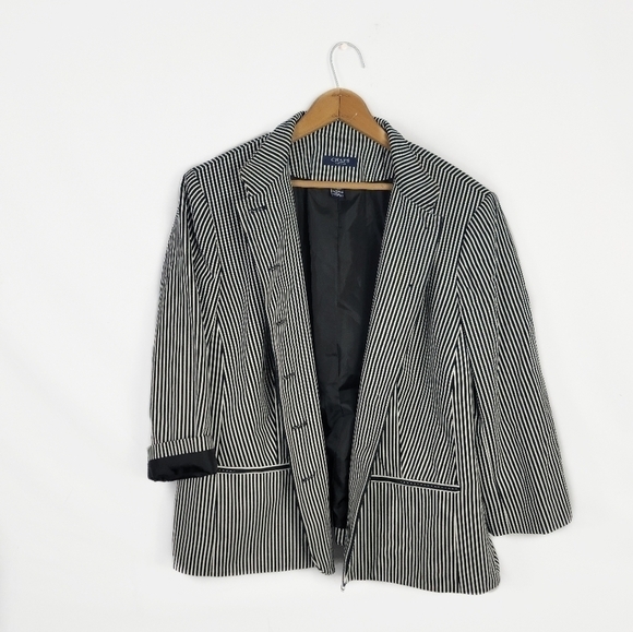 Women's 16W Chaps Striped Blazer - Picture 1 of 7